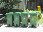 小区塑料垃圾桶