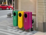 户外三色金属分类垃圾桶城市文明的美学注脚