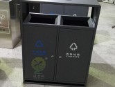 市政街道户外分类钢制垃圾桶