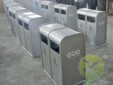 户外喷塑双开门两连体不锈钢分类垃圾桶