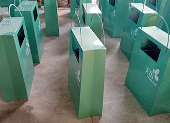 商场创意方形钢板果皮箱主图