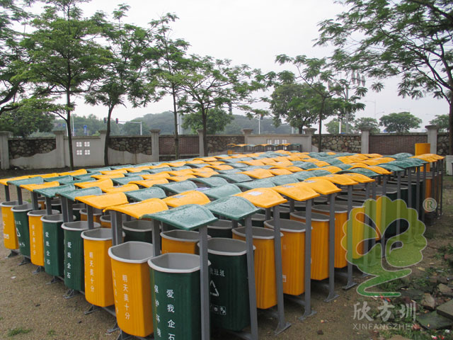 天津海滨社区户外环保玻璃钢垃圾桶