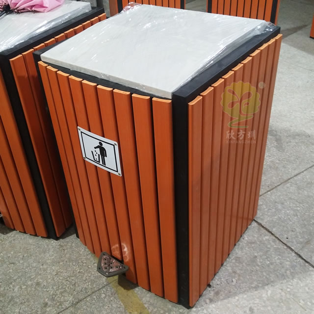 小型室内脚踏式钢木果皮箱