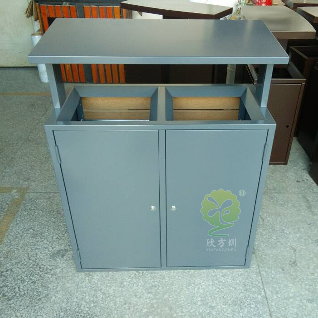 街道简洁分类钢木垃圾箱