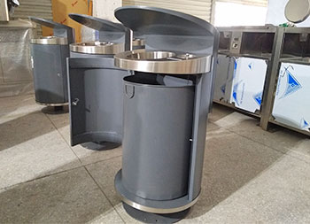 市政道路圆柱形垃圾回收桶主图