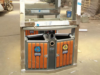 街道广告垃圾桶主图